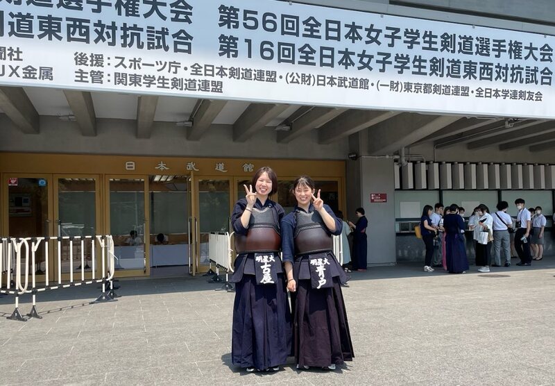 青戸選手と古屋女子キャプテン