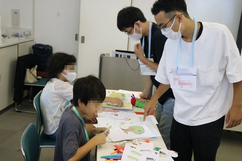 有志学生と子どもたち