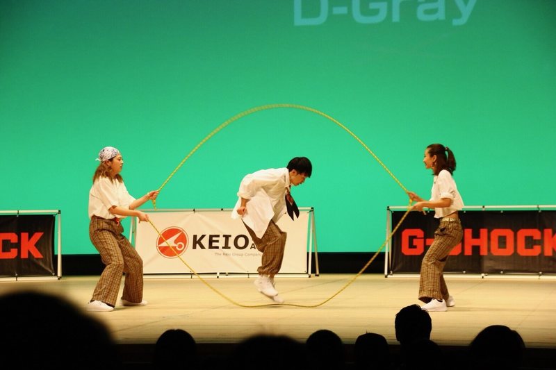 究極のチームスポーツ「ダブルダッチ」—学友会ダブルダッチ同好会「Shakin key!!」