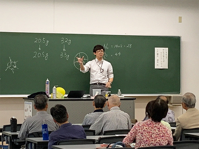 櫻井准教授の講義の様子1