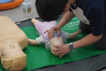 夏休み科学体験教室の様子4