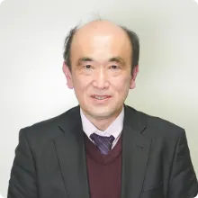 教育学部　教授 菱山 覚一郎